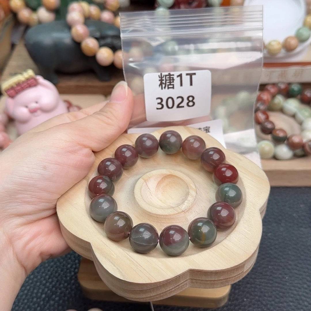 【闪购商品】石英质玉手链未镶嵌木*六