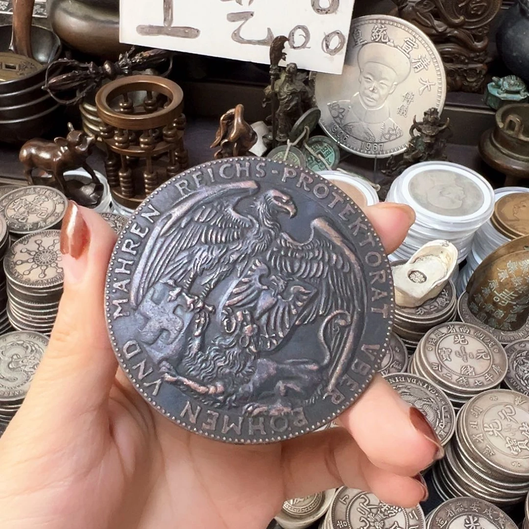金属复古风格摆件