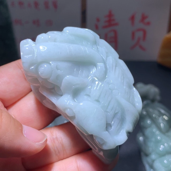 翡翠未镶嵌颈饰保真天然A货翡翠