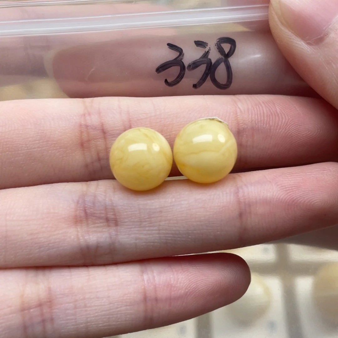 蜜蜡裸石未镶嵌和****戏蜜蜡11+mm