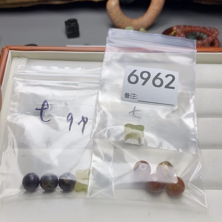 t***g蛇纹石玉未镶嵌项链