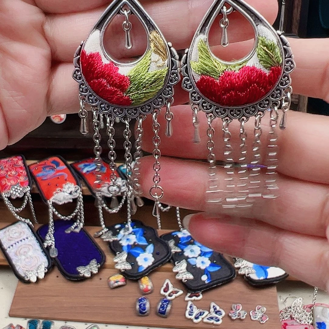 织绣手工刺绣工艺品