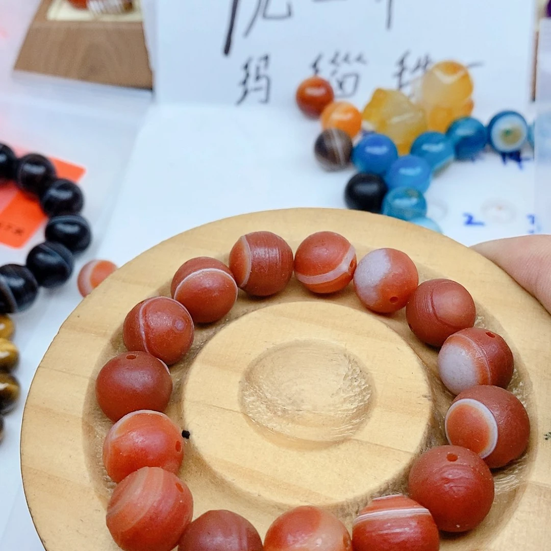 合金颈饰玛瑙/玉髓万****藏