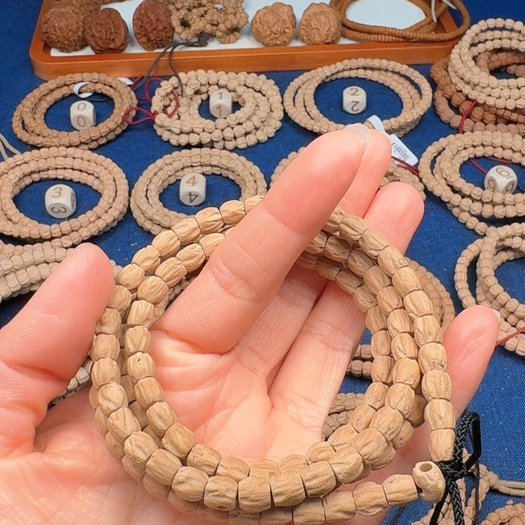 柏香籽/百香籽吊坠小*韦