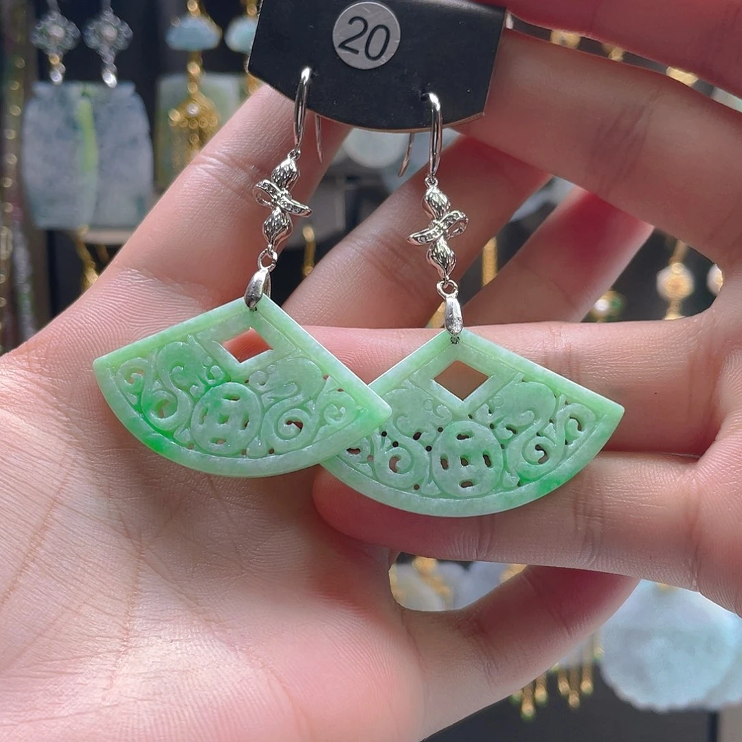 翡翠未镶嵌耳饰翡翠