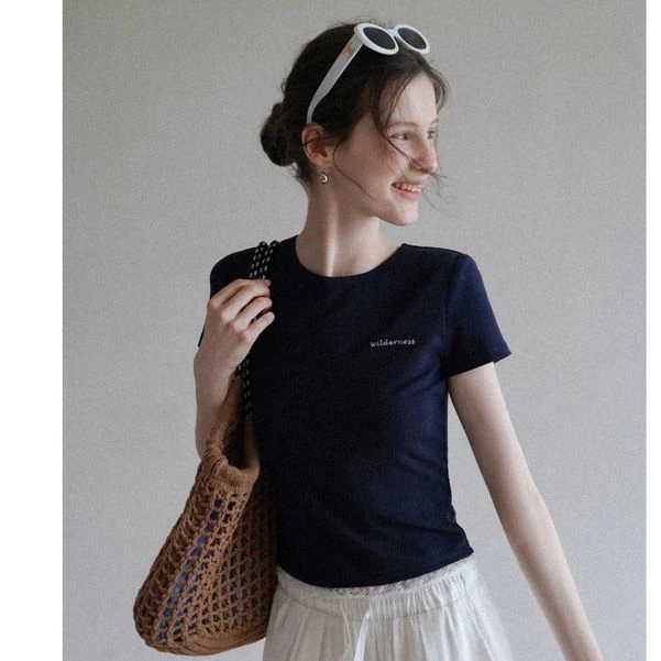 EGGKA 【现现】字母拼蕾丝正肩短袖针织T恤简约圆领上衣E25A3836YM