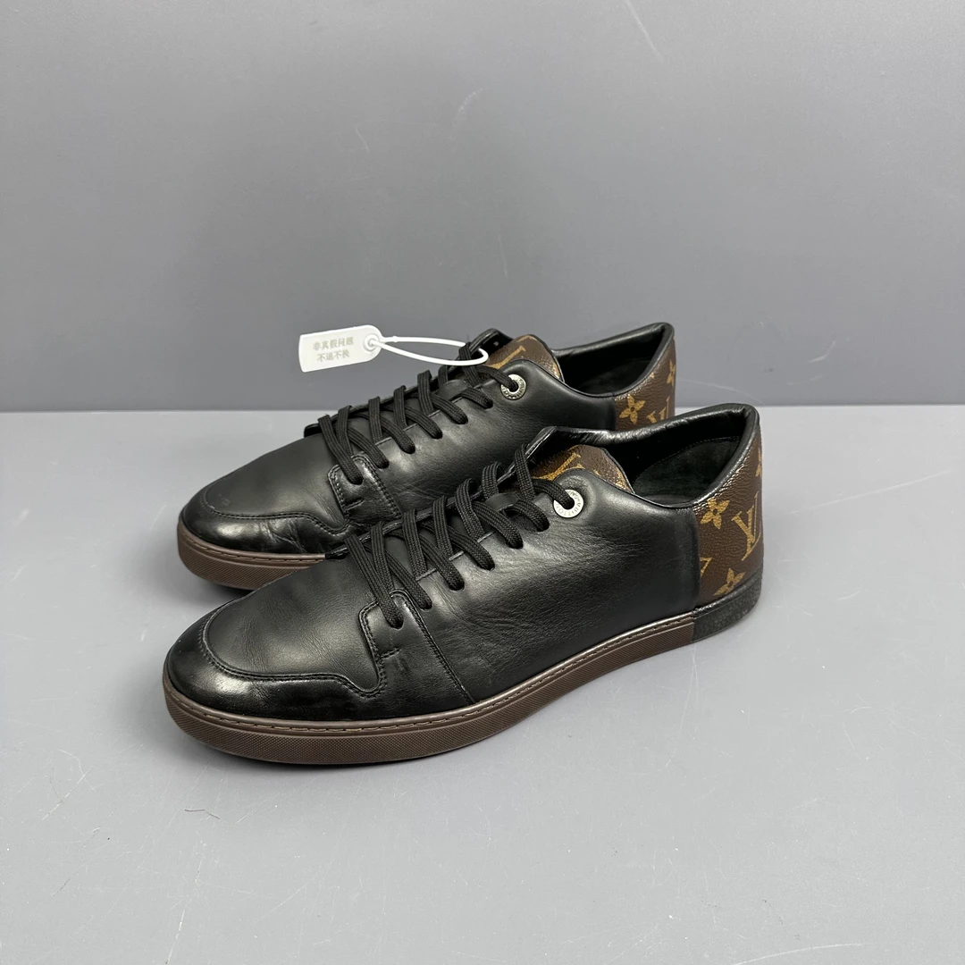 95新 LouisVuitton/路易威登 41码 LV老花后跟板鞋磨损很小休闲鞋