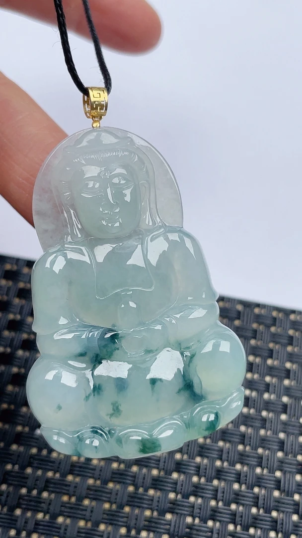 缅甸天然翡翠A货冰飘花观音吊坠尺寸55.9-37.5-6.5