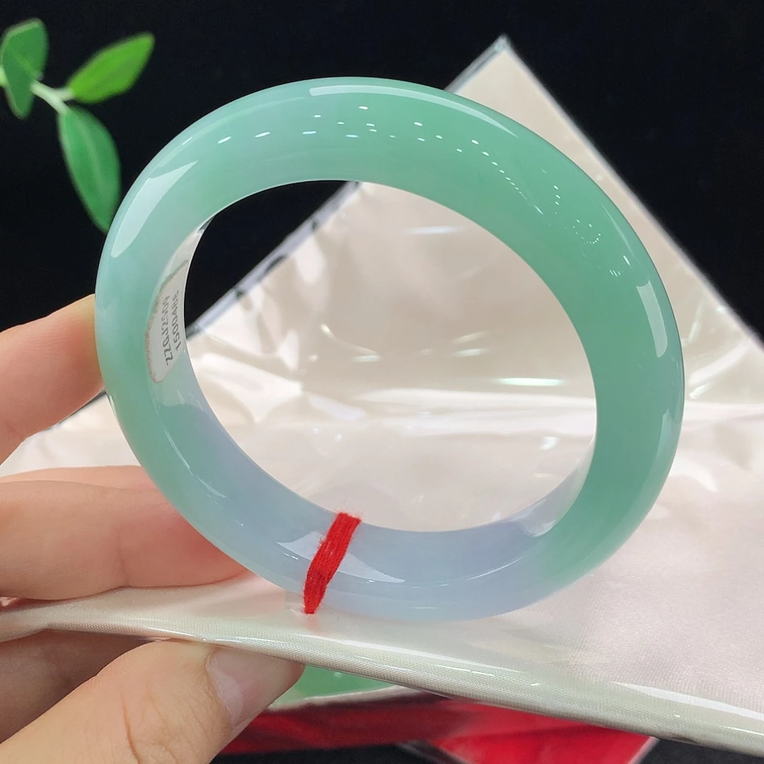 翡翠未镶嵌手镯0488