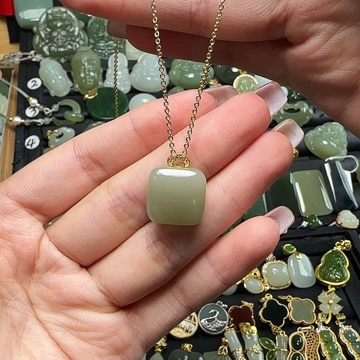 颈饰银S925镶嵌和田玉送链子送绳