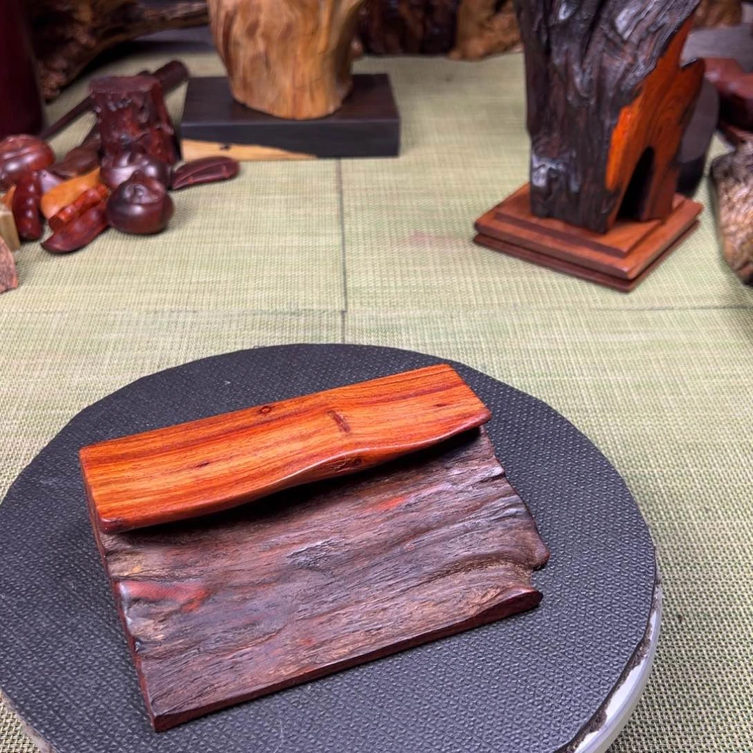 大果紫檀（缅甸花梨）丁*