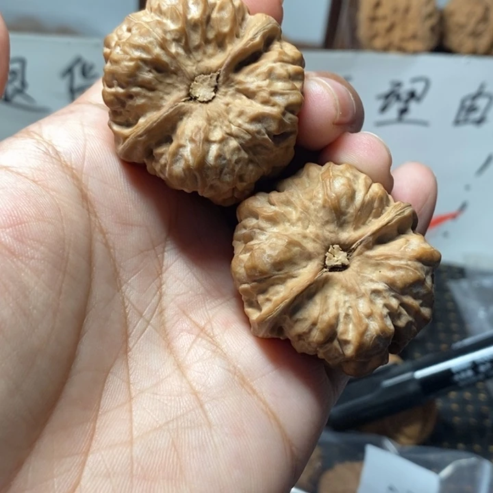 虎***脑文玩核桃把件蛤蟆头39