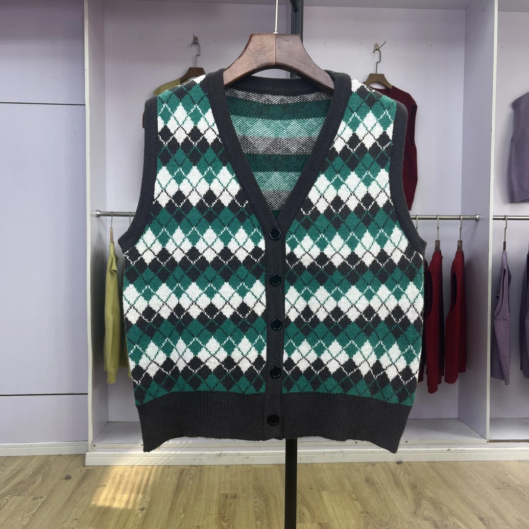 506 秋冬季撞色彩色格纹简约背心马夹韩版百搭显瘦复古风马甲毛衣