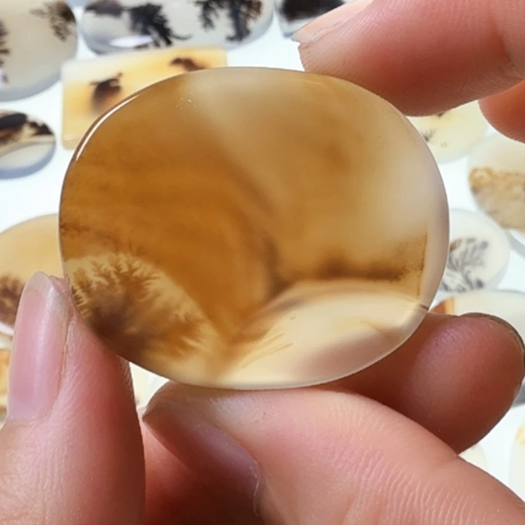 玛瑙/玉髓未镶嵌珠宝半成品