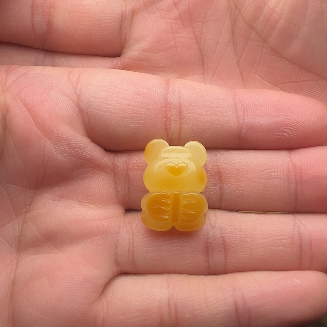 蜜蜡未镶嵌颈饰小熊提溜（打孔不退换）