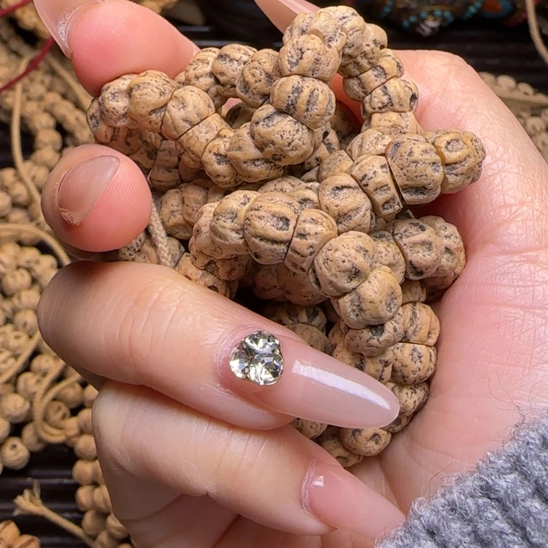 柏香籽/百香籽吊坠三****N