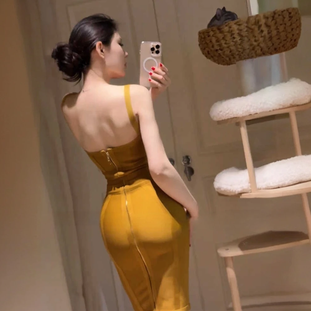 Z15736法式复古设计感绑带收腰吊带裙女春夏性感气质洋气衣服女