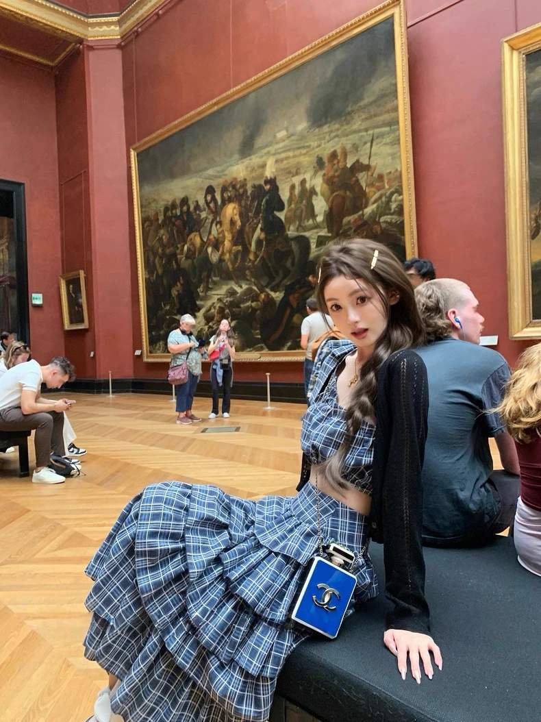 卡普里盛夏 纯欲风夏季斜肩短款抹胸上衣高腰显瘦蛋糕裙长款半裙