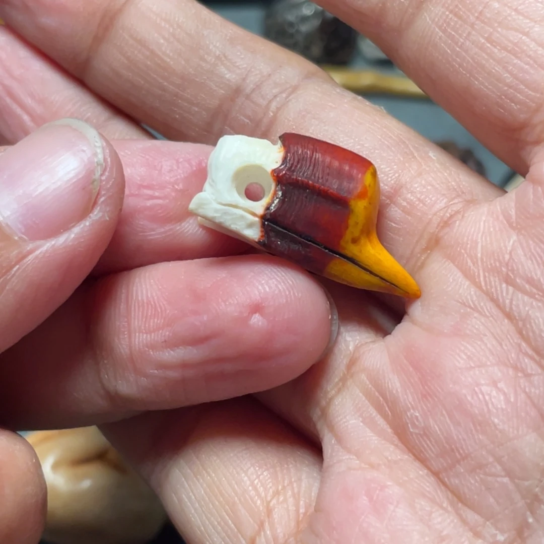 鸟头鹿角手工雕刻单粒一个