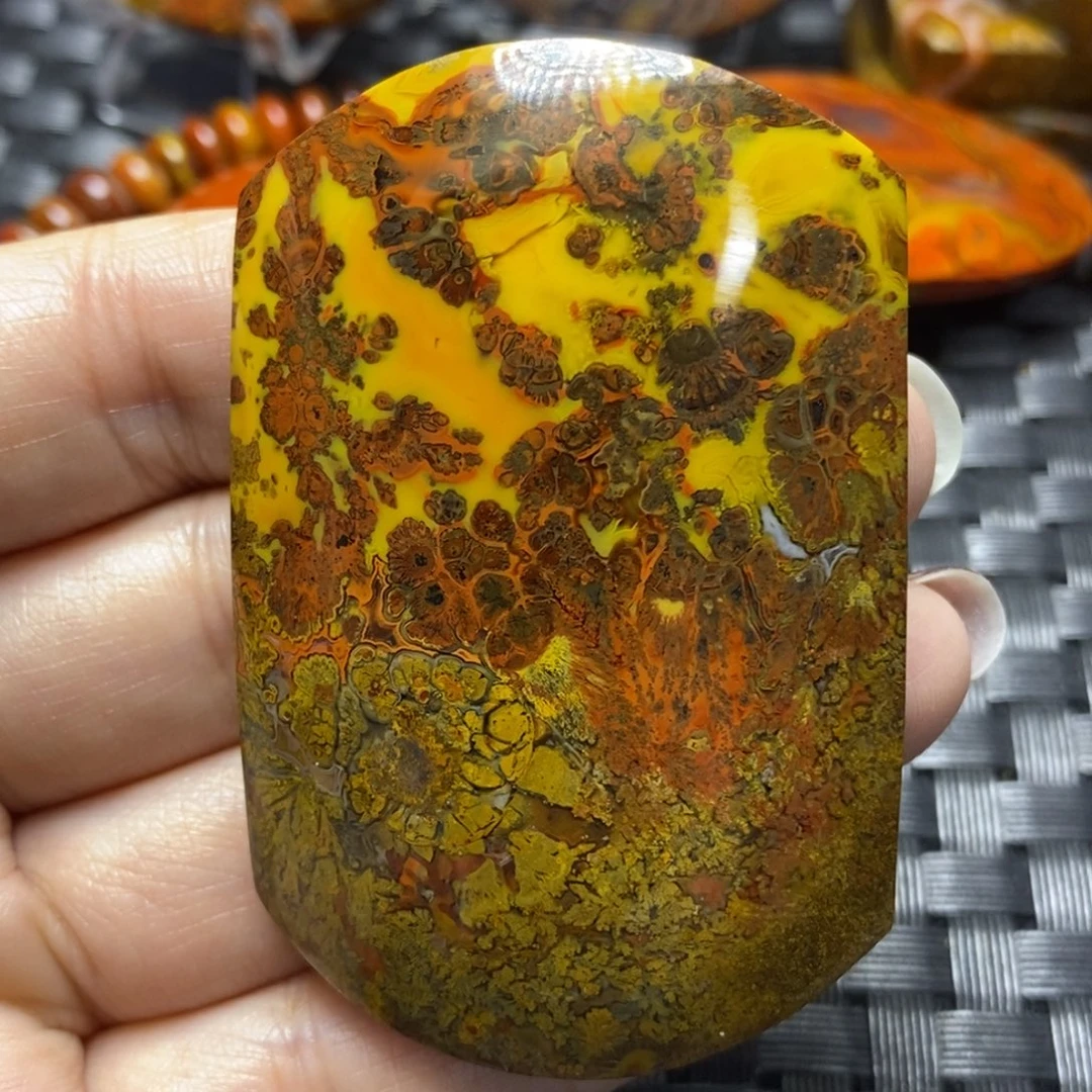 玛瑙/玉髓挂件未镶嵌