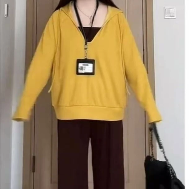 大码连帽针织衫吊带背心女胖mm显瘦遮肚超好看早秋穿搭套装25185