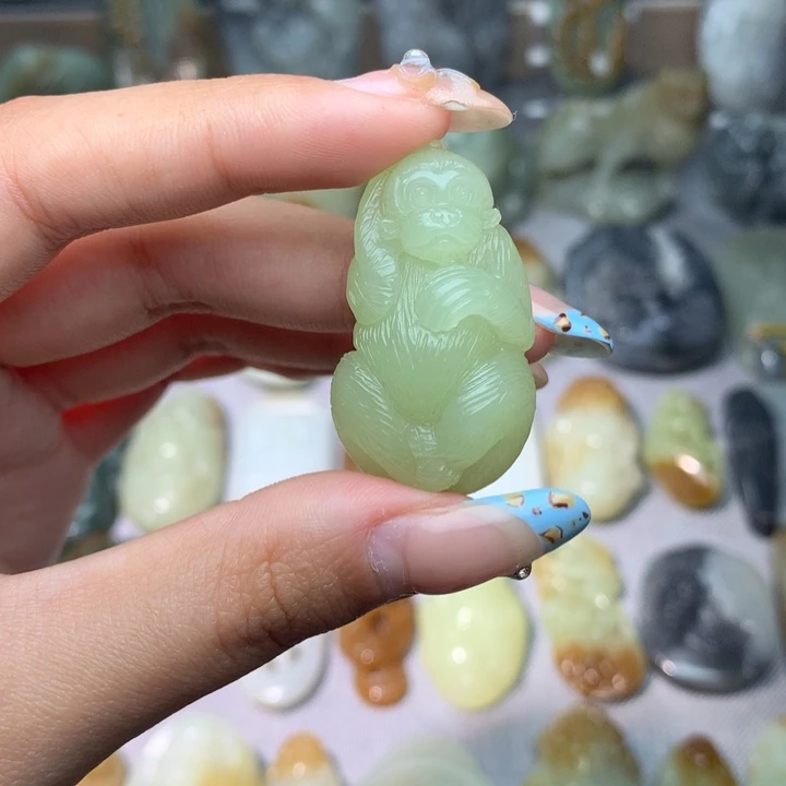 和田玉挂件未镶嵌