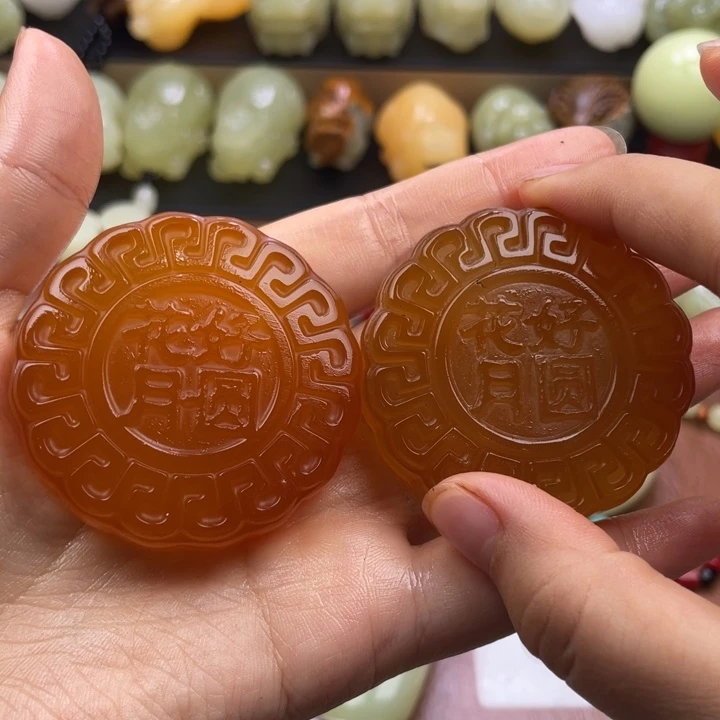 咚***～石材天然古青石手把件