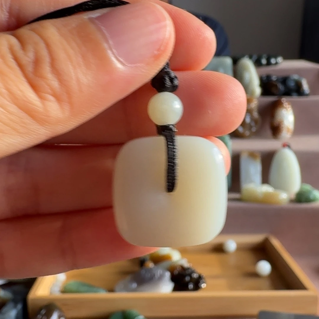 手链未镶嵌和田玉