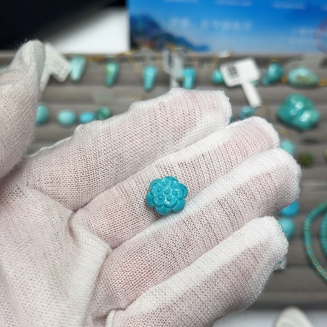 往***步绿松石未镶嵌珠宝半成品