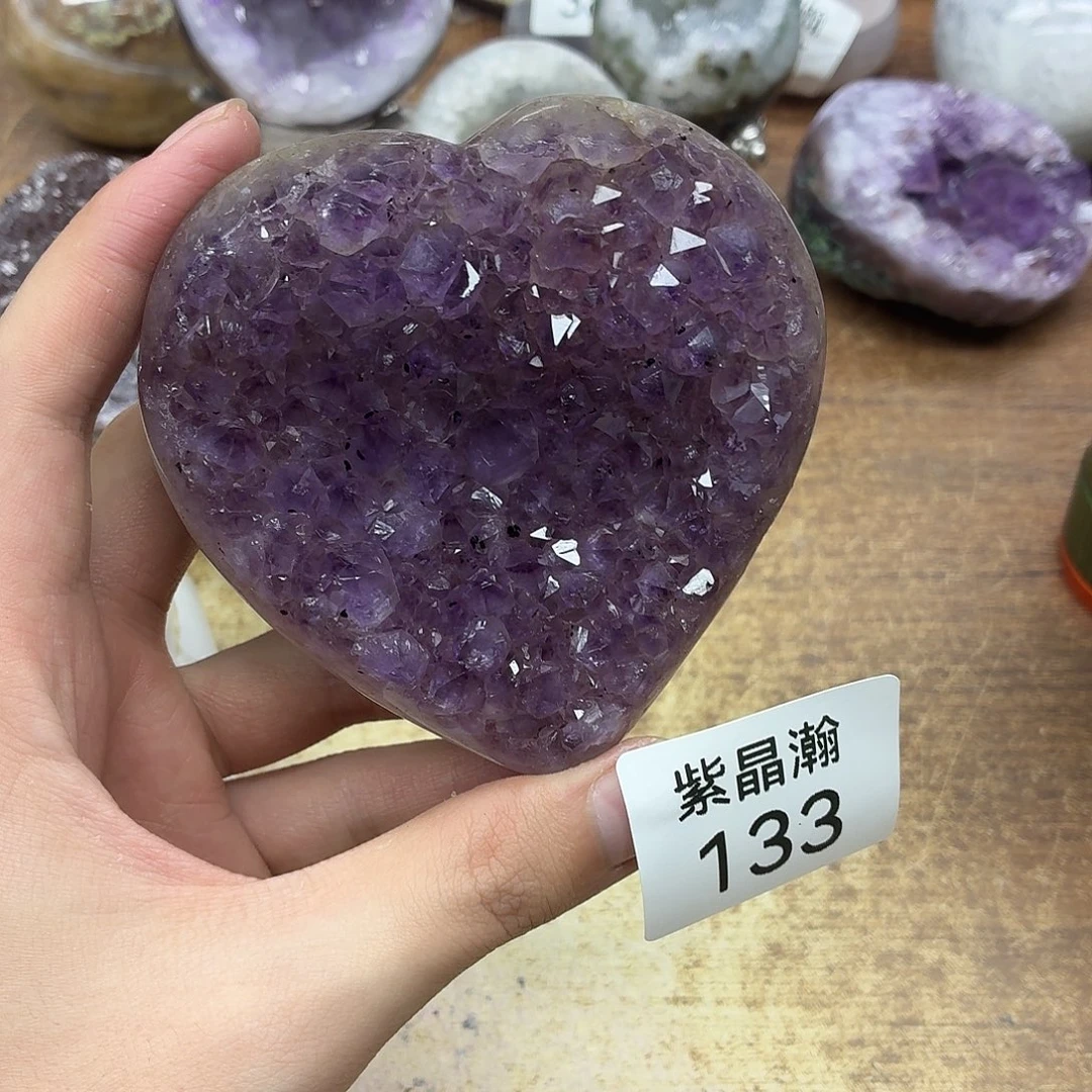 未镶嵌水晶大型摆件（非配饰）