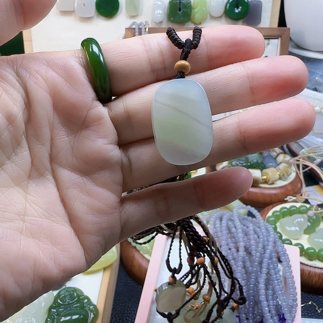 骨***家和田玉未镶嵌吊坠(不含链)