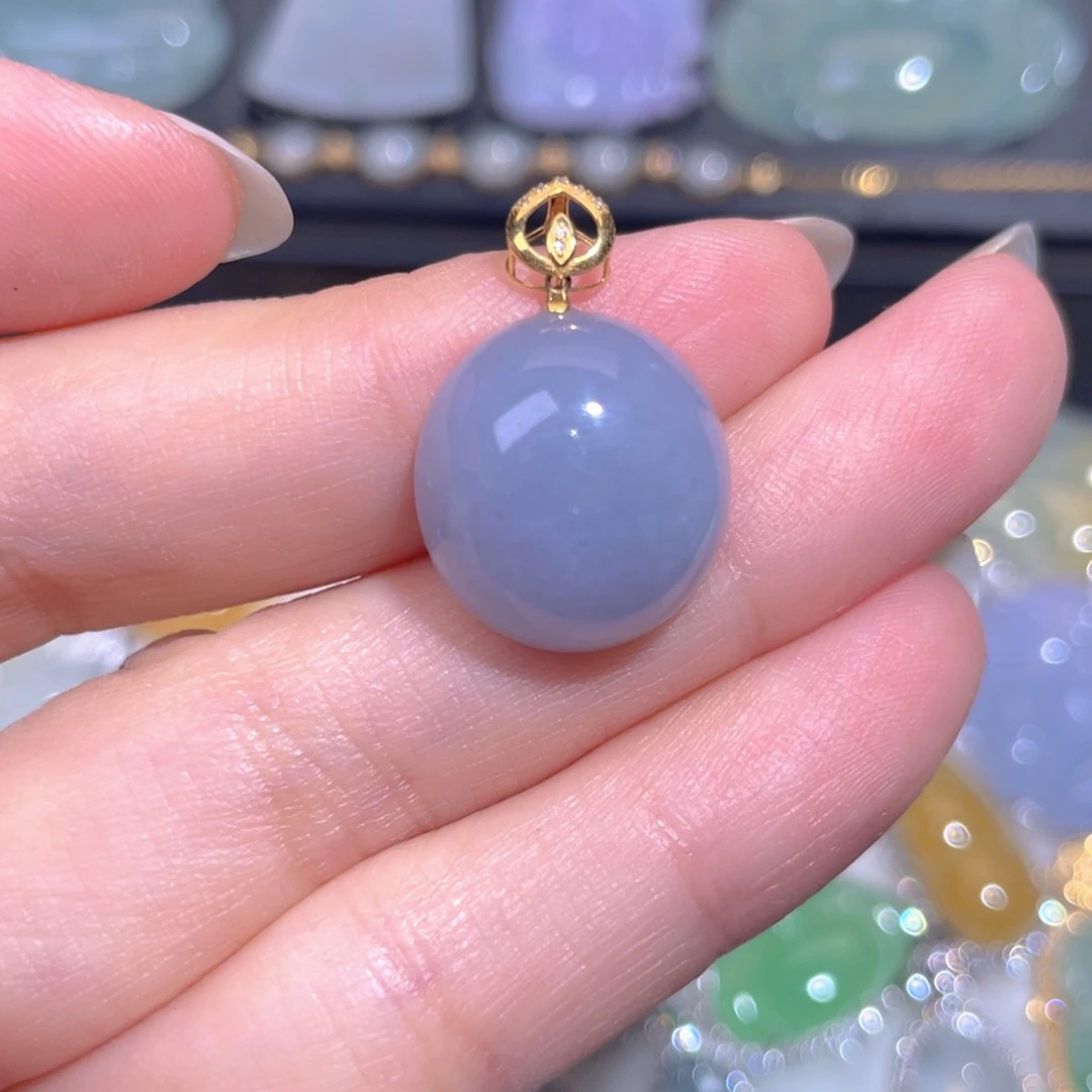 颈饰18K金镶嵌翡翠翡翠