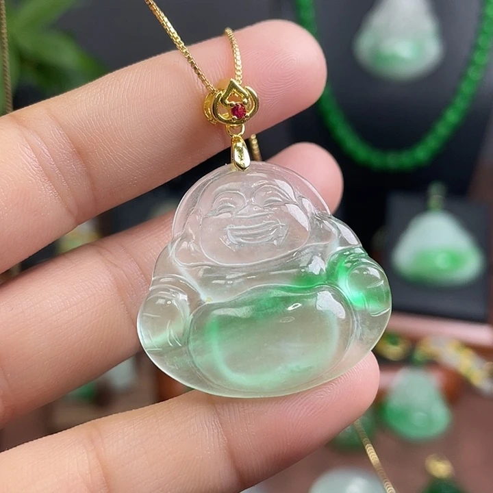 翡翠未镶嵌吊坠(赠链)