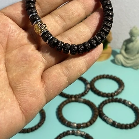 手串椰蒂8耶嘎搭配一念之间黑金
