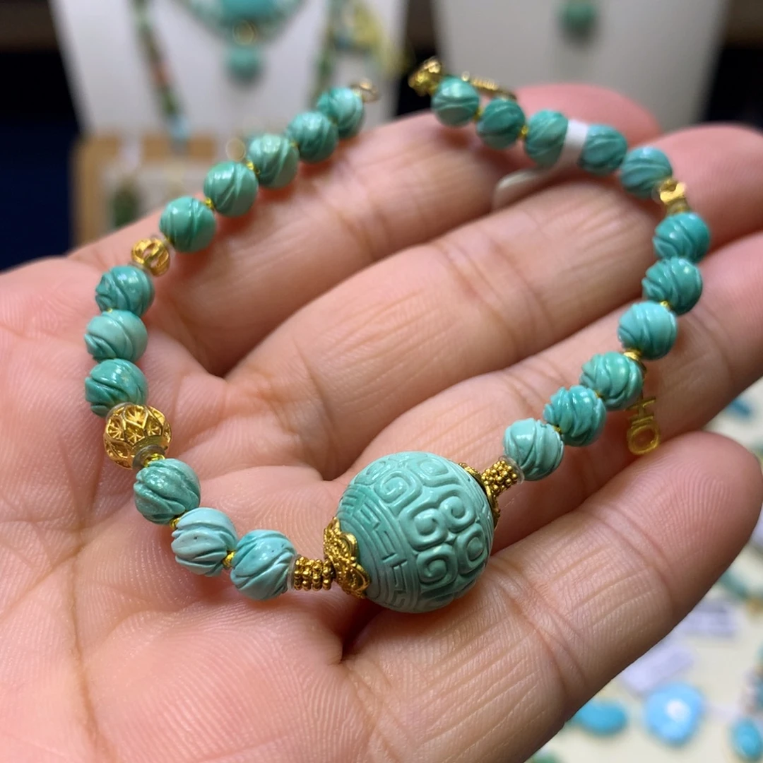 绿松石18K金镶嵌单圈