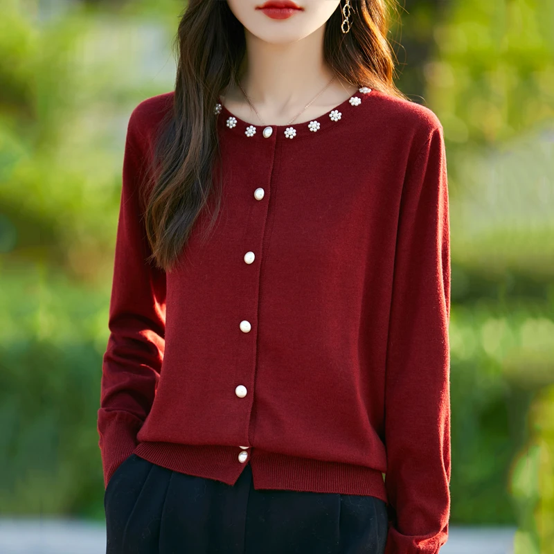 品牌时尚女装秋季百搭圆领钉珠轻奢小香风宽松毛针织开衫长袖上衣