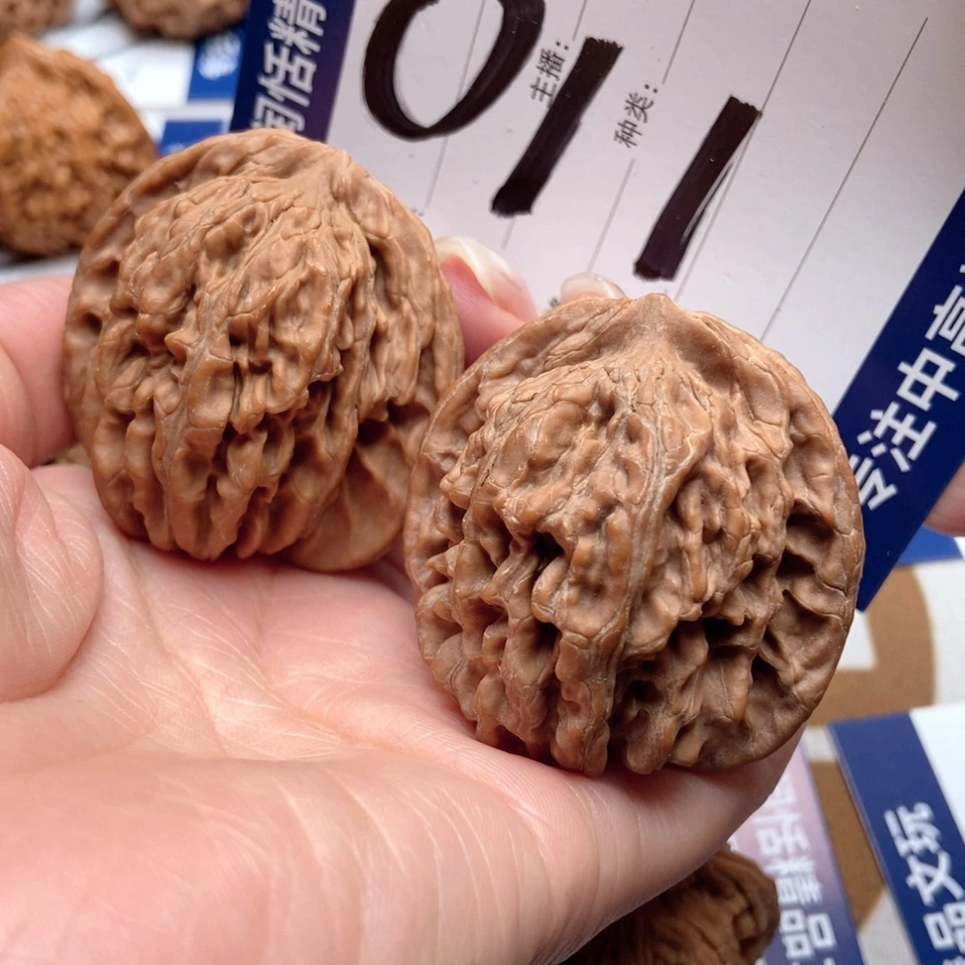 吊坠文玩核桃011号 45尺 四座楼