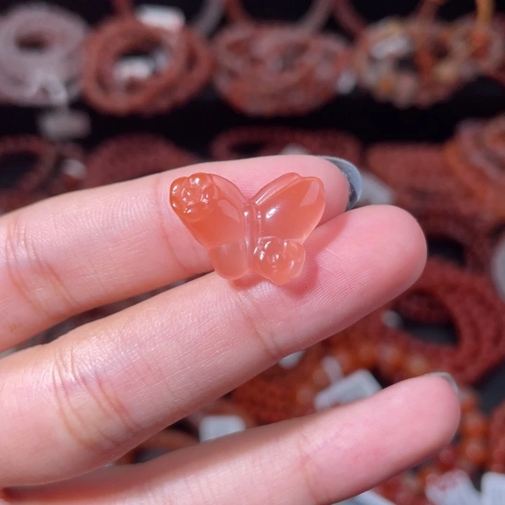 南红玛瑙未镶嵌蝶恋花491打孔备注