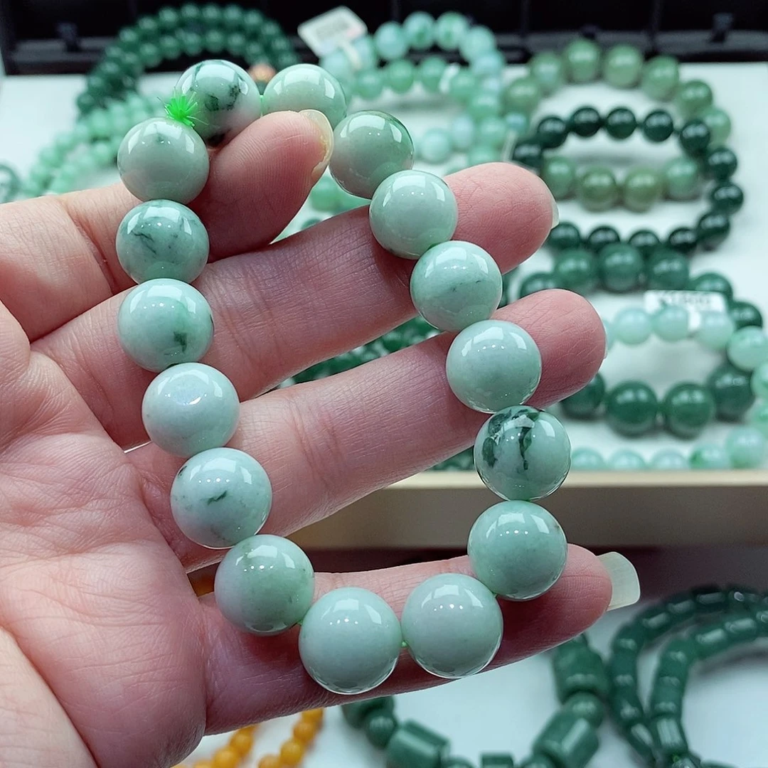 毛衣链未镶嵌翡翠