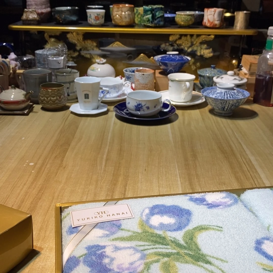 一***子易雅集工艺品有限公司