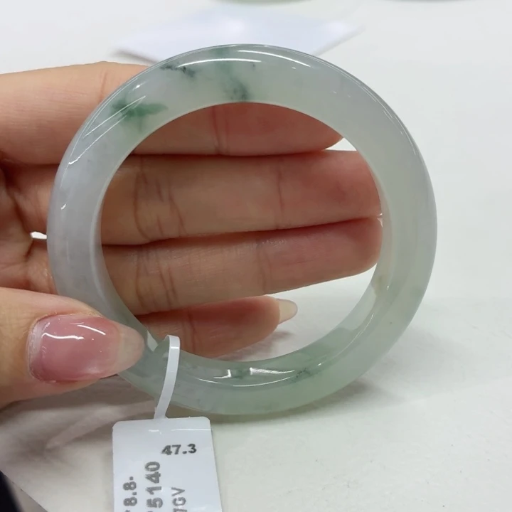 翡翠未镶嵌手镯缅甸翡翠手镯51.8