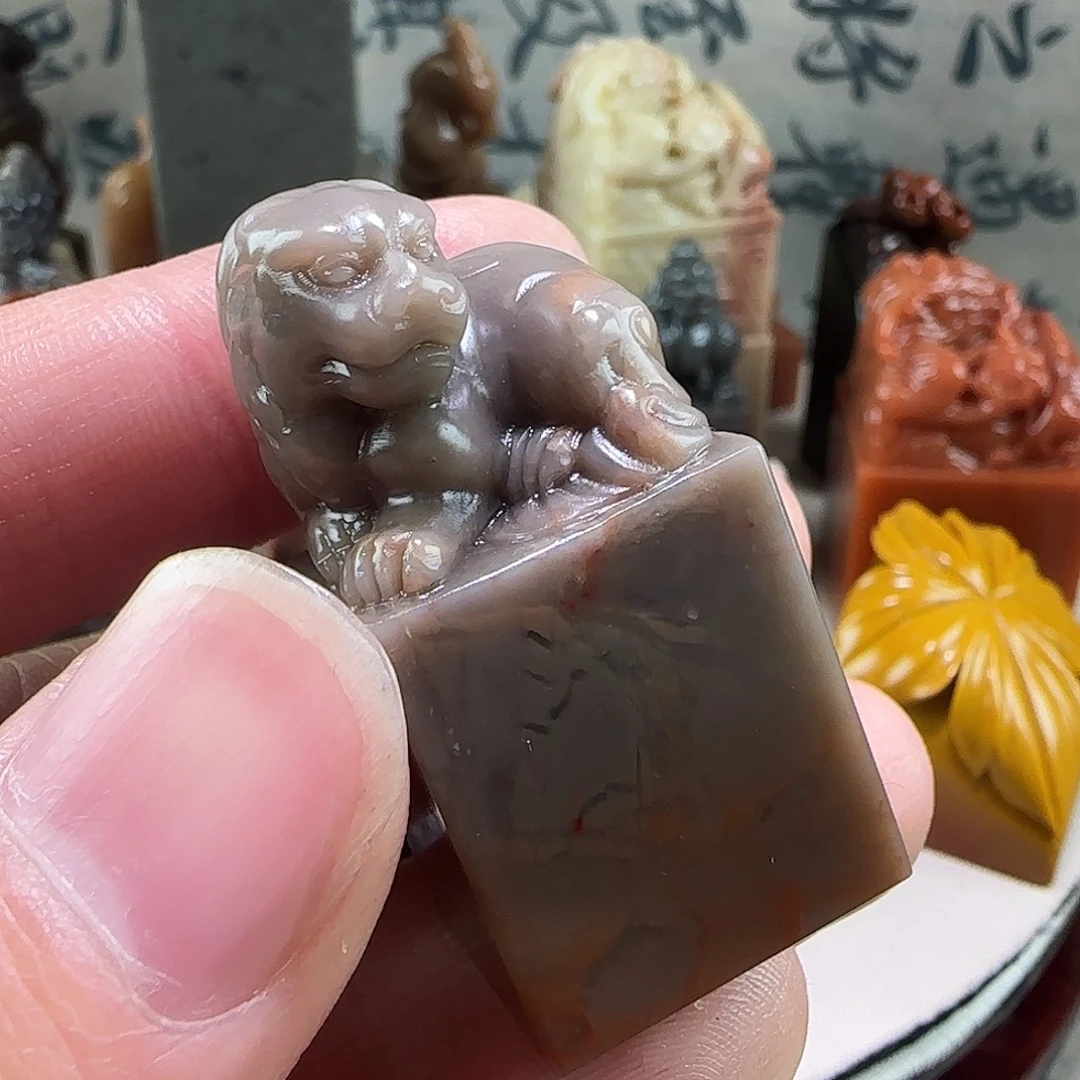 寿山石印石老挝保利石印章