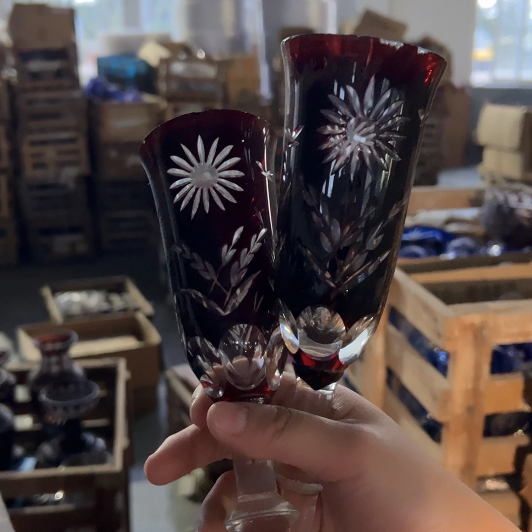 z***z平底款水晶玻璃微瑕一个