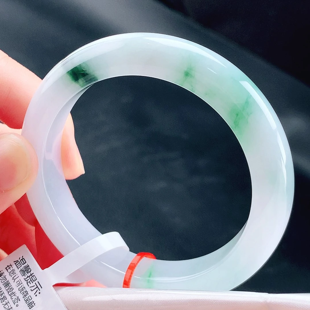 未镶嵌手镯翡翠55圈