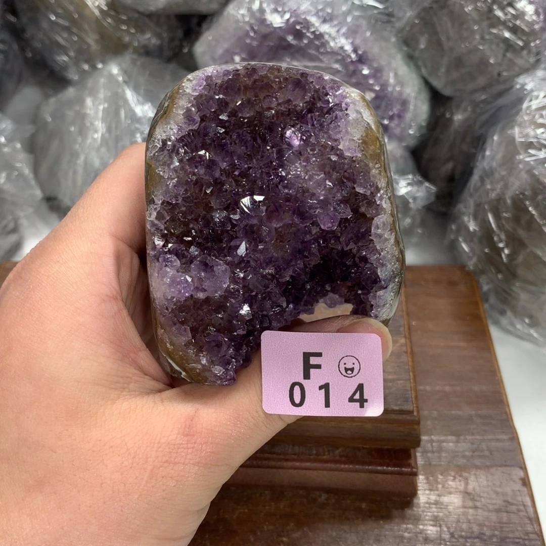 水晶大型摆件（非配饰）未镶嵌