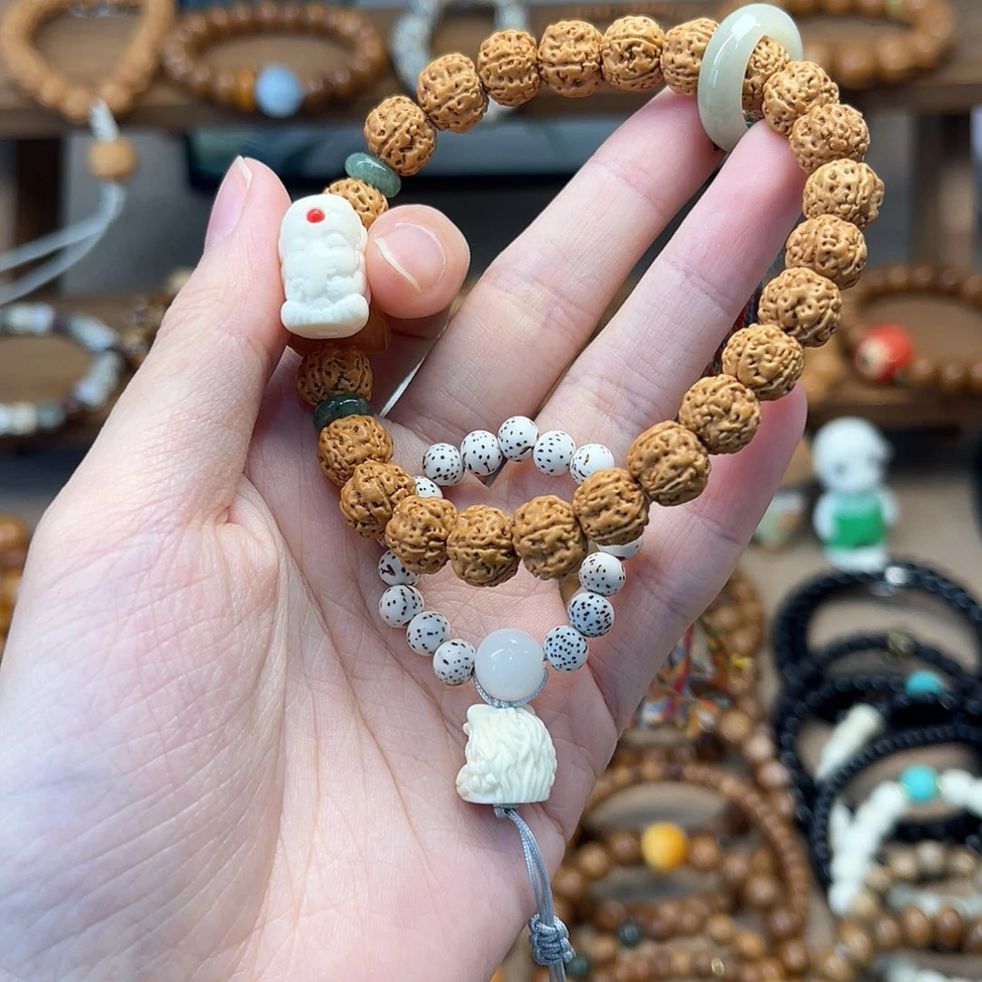 金刚菩提手串一****?搭配扎基 换星月跑环