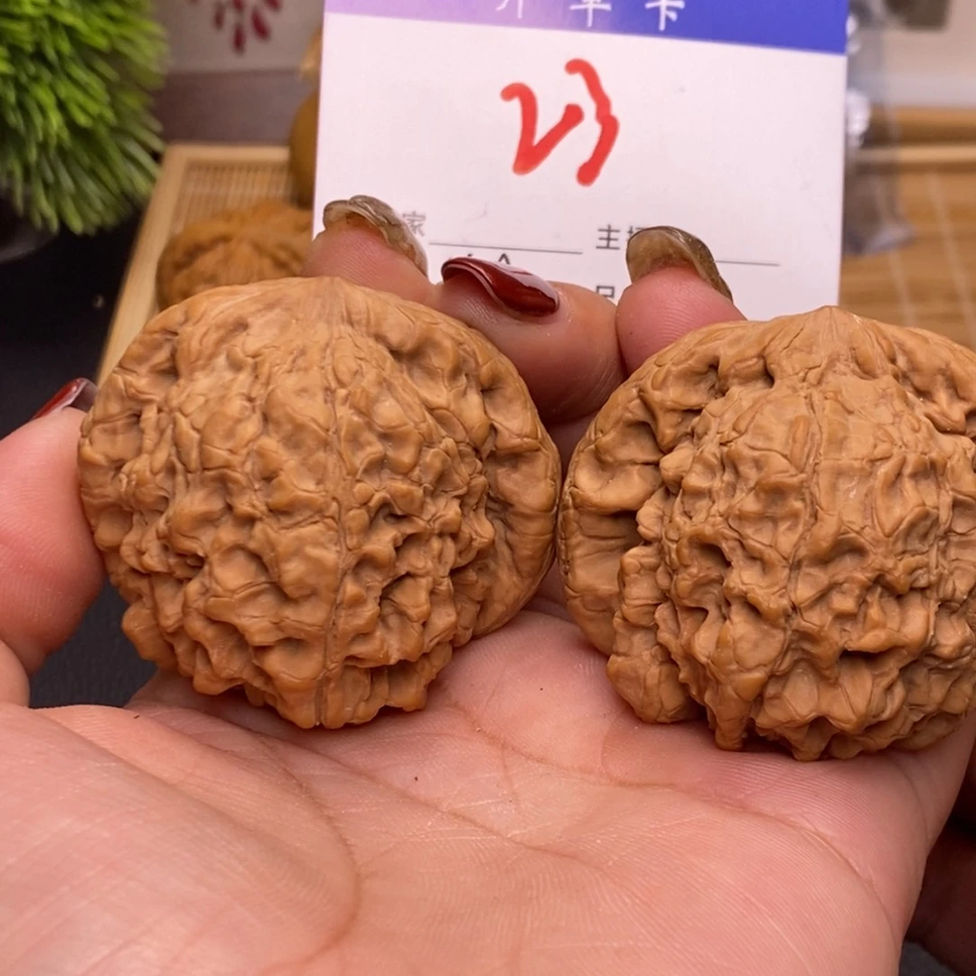 桃核吊坠龙鼎50无刀痕s