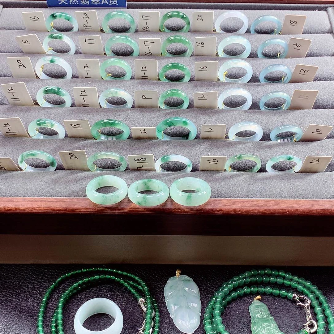 翡翠未镶嵌戒指天然a货