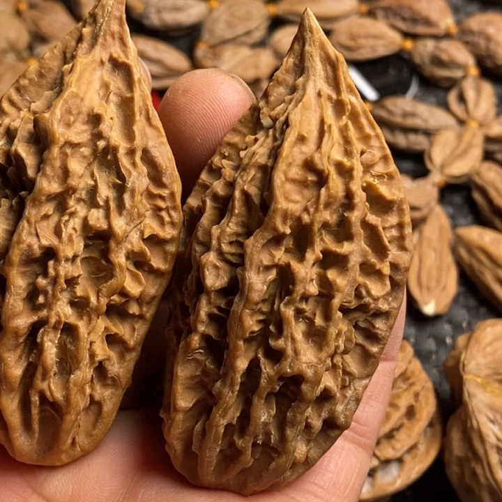 游***鱼文玩核桃吊坠娜姐141
