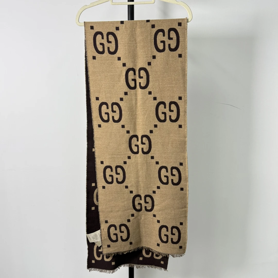 99新 GUCCI/古驰 Tsan0826/经典款围巾/尺码均码
